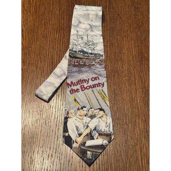 Mutiny on the Bounty Novelty Silk Neck Tie American Film Classics Ship USA - Picture 1 of 12